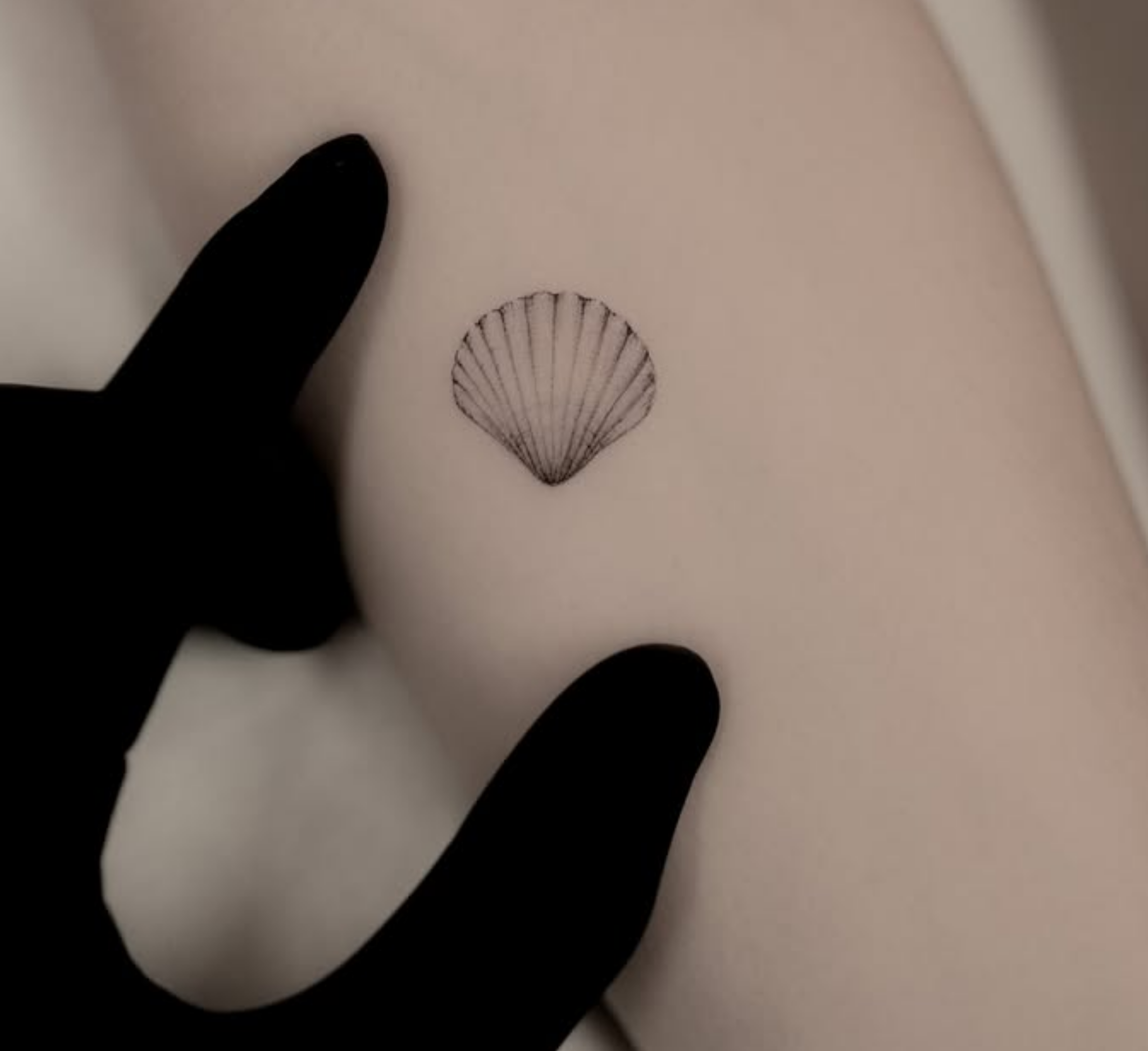 hand tattoo aftercare tips